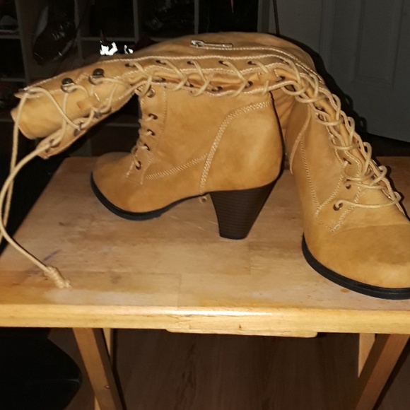 Leather faux boots - Picture 8 of 8